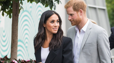 Princ Harry a Meghan utŕžili tvrdú ranu: Sotva sa vrátili do Británie a už sú terčom posmechu