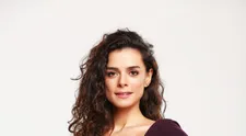 Veľký žiaľ tureckej krásky, prišla o milovanú osobu