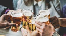 Spotreba piva na Slovensku klesá, ročne vypije každý Slovák 139 krígľov