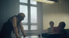 Funguje známa metóda dobrý a zlý policajt? Tu máme jasný dôkaz