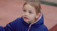 Maličká Zeynep ako jediná nevie, že jej mamička bojuje o život