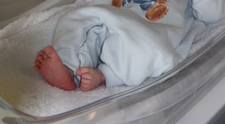 Krásne správy! Slovenský hokejista Adam Húska a jeho manželka Taylor sa stali rodičmi