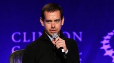 Šéf Twitteru poskytne miliardu dolárov na boj s koronavírusom