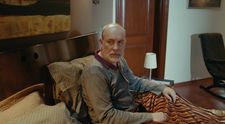 Nik nestojí nad zákonom... Večne. Na každého darebáka skôr či neskôr dôjde!
