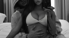 Koniec horúcej láske. Herec z Dunaja a influencerka sa vraj rozišli