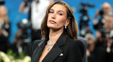 Hailey Bieber predviedla šaty, aké ste ešte nevideli: Neuveríte, z čoho sú vyrobené