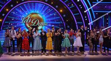 Veľkolepá šou Let's Dance opäť nedala konkurencii šancu a v nedeľu suverénne zvíťazila