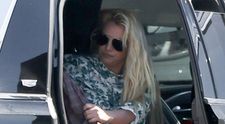 Britney udrel ochrankár. Chcela pritom iba pozdraviť inú hviezdu