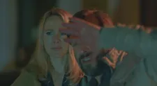 Nečakaný zvrat vo Výnimočnej Nikol. Adamova láska leží po výstrele v kaluži krvi