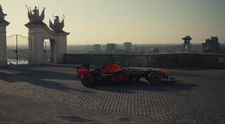 Zábery, ktoré obletia svet. Reklama na stajňu F1 ukazuje to najlepšie zo Slovenska a Česka