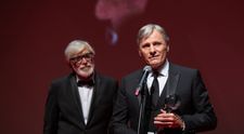 Viggo Mortensen v Karlových Varoch: Z jeho češtiny odpadnete