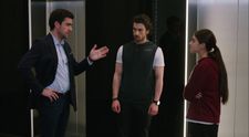 Keď Yağız zaklame Hazan, chráni tým ju, Sinana alebo... Seba?