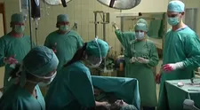 Nečakaná a tragická smrť! Odchod sestričky z obľúbeného seriálu otriasol s každým