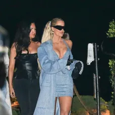 Khloé Kardashian 