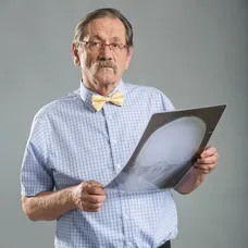 Vladimír Jedľovský ako MUDr. Ladislav Garaj