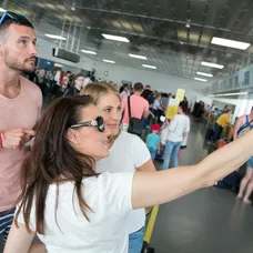 Martin Šmahel, Karin Haydu a Adriana Špronglová tesne pred odletom