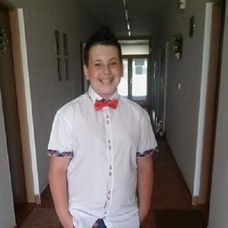 Marek vychováva syna sám