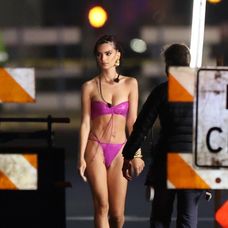 Emily Ratajkowski 