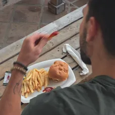 Vašek prišiel zo Survivora za priateľkou s návrhom.