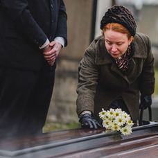 Fotografie zo záverečnej epizódy minisérie Studňa