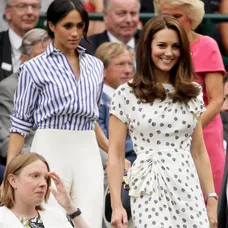 Kate Middleton (36) a Meghan Markle (36) na ženskom finále Wimbledonu.