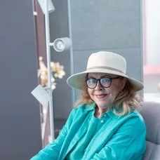 Marta Sládečková v Mame na prenájom