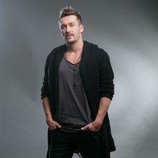 Dávid Buška