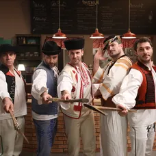 Oteckovia ako folkloristi