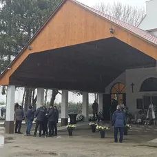 Pohreb Moniky Jákliovej sprevádzajú bezpečnostné opatrenia.