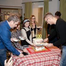 Susedia oslavovali stovku!