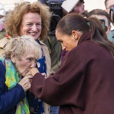  Harry a Meghan pri návšteve Nottinghamu prezradili pikošku o synovi Archiem