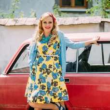 Horná Dolná, Monika Hilmerová ako Norika