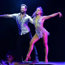 Pasha Pashkov a Daniella Karagach
