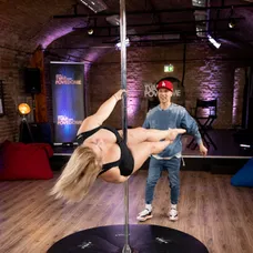 Evelyn mala na tréningoch čo robiť.