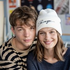 Jakub Švec a Kristína Spáčová v seriáli Pán Profesor