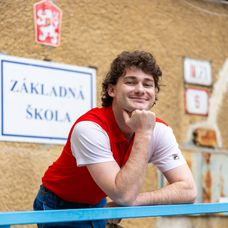 Sľub 4 - 9. epizóda - Andrea ako riaditeľka školy