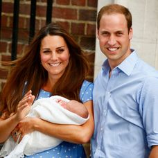 Narodenie princa Georgea, Kate a William ukázali syna verejnosti