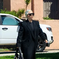 Lady Gaga je vraj tehotná
