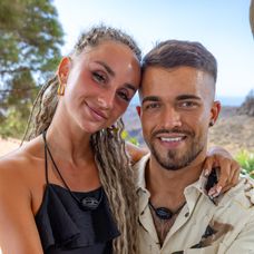 Cynthia a Jakub na rande