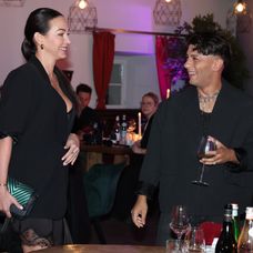 Ornella Koktová a jej bizarná oslava