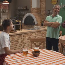 Najskôr im všetko hrá do kariet.