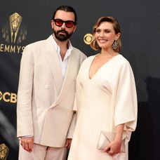 Elizabeth Olsen a Robbie Arnett sa stali rodičmi