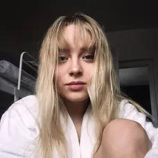 Teória veľkého tresku - Bernadette