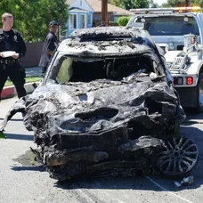 Auto po nehode Anne Heche