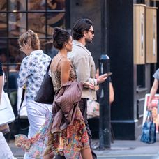Ben Barnes a Aubrey Cleland sa zosobášili. 