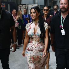 Kim Kardashian hviezdila na pretekoch Formula 1 v Singapure