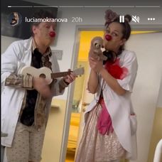 Lucka Mokráňová s Talinkou v nemocnici