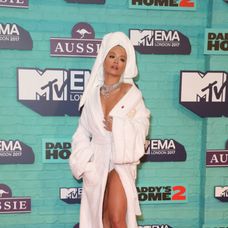 Rita Ora na MTV Europe Music Awards 