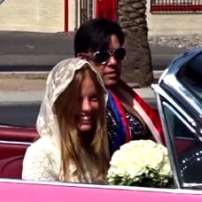 Mia Goth a Shia LeBeouf sa rozvádzajú