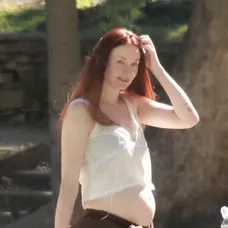  Sophie Turner podporila klebety o druhom tehotenstve.